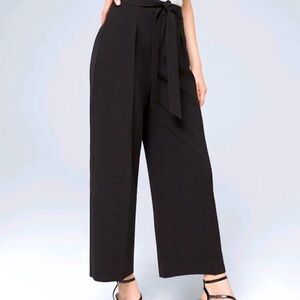 NWT WHBM Wide Leg Cropped Pants Black Size 8